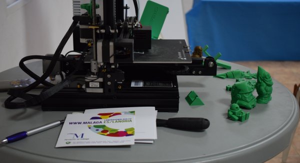 La Noria y AFENES celebran un curso de impresión y modelado en 3D para personas con problemas de salud mental
