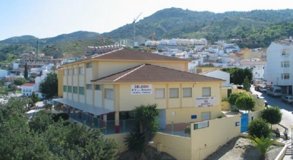 Educación mejorará las condiciones de climatización en dos centros escolares de Cártama y Coín