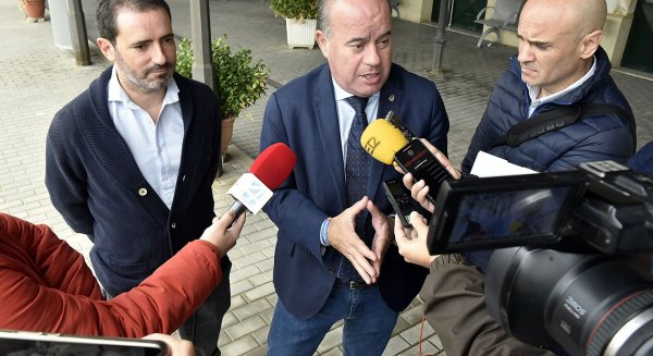 Antequera le propone a Fomento reutilizar la actual estación de tren como nueva estación de autobuses