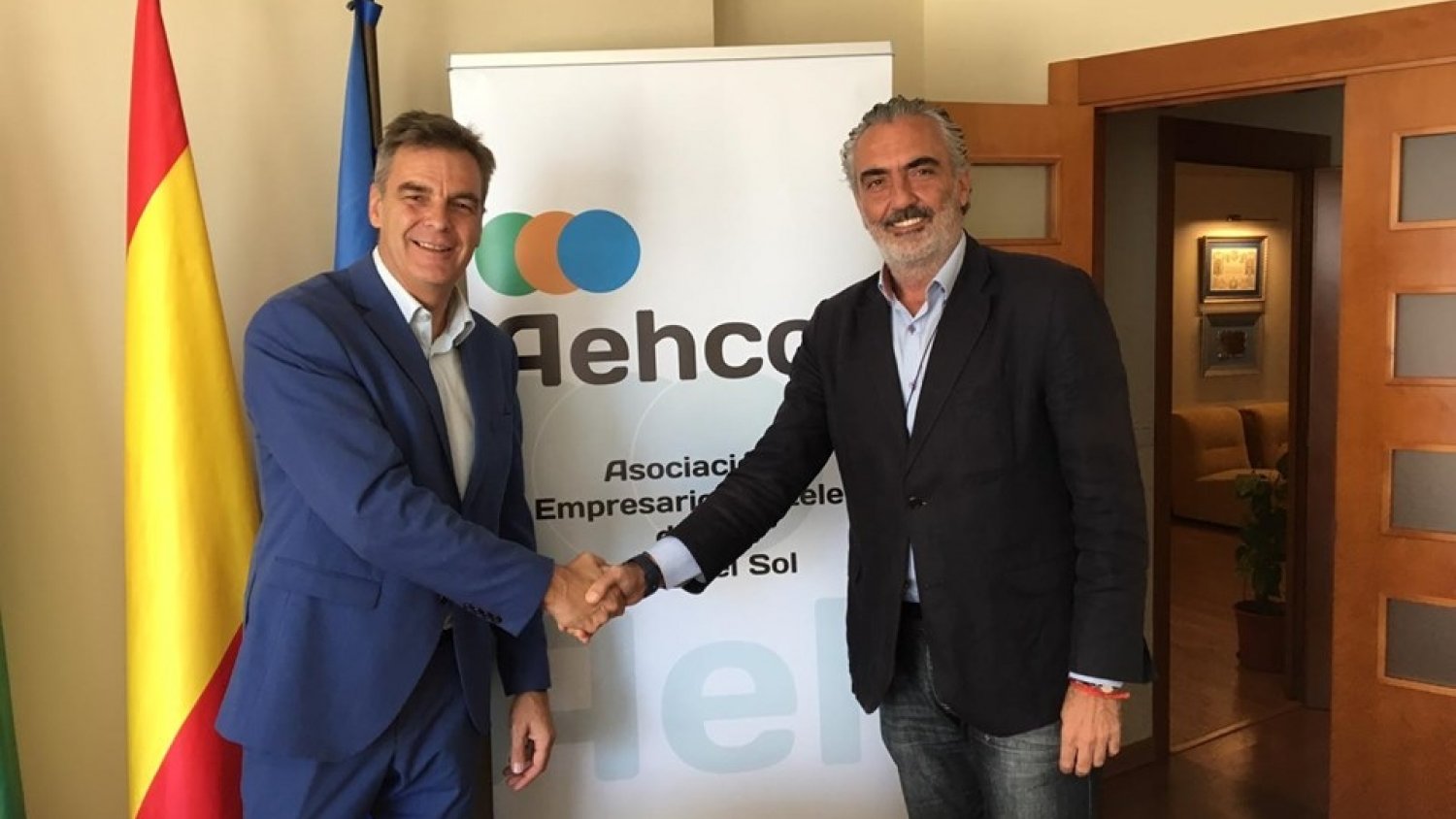 AEHCOS se unen con ISBA Málaga para impulsar la formación dual internacional hotelera