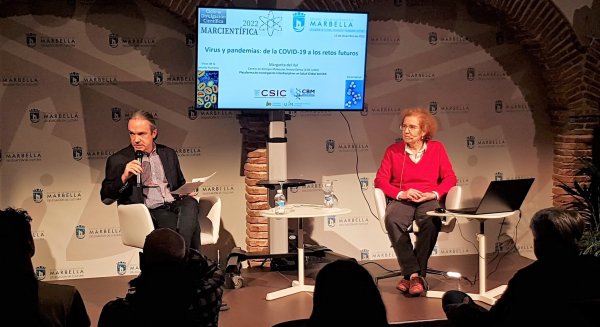 El Ciclo de Divulgación Marcientífica congrega a medio millar de personas en Marbella