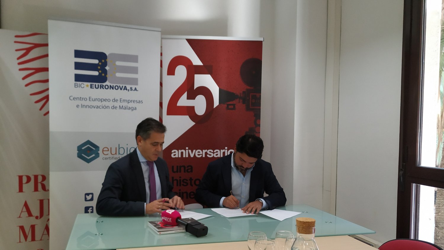 AJE Málaga le ofrece a las empresas de Brico Nova seis meses de cuota gratuita