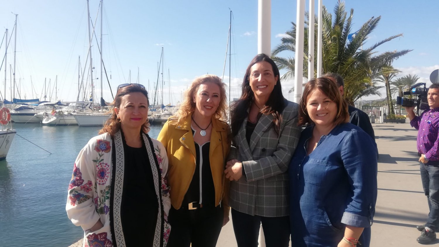 Loles López pide aglutinar el voto en torno al PP 