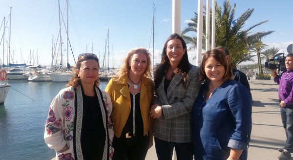 Loles López pide aglutinar el voto en torno al PP 