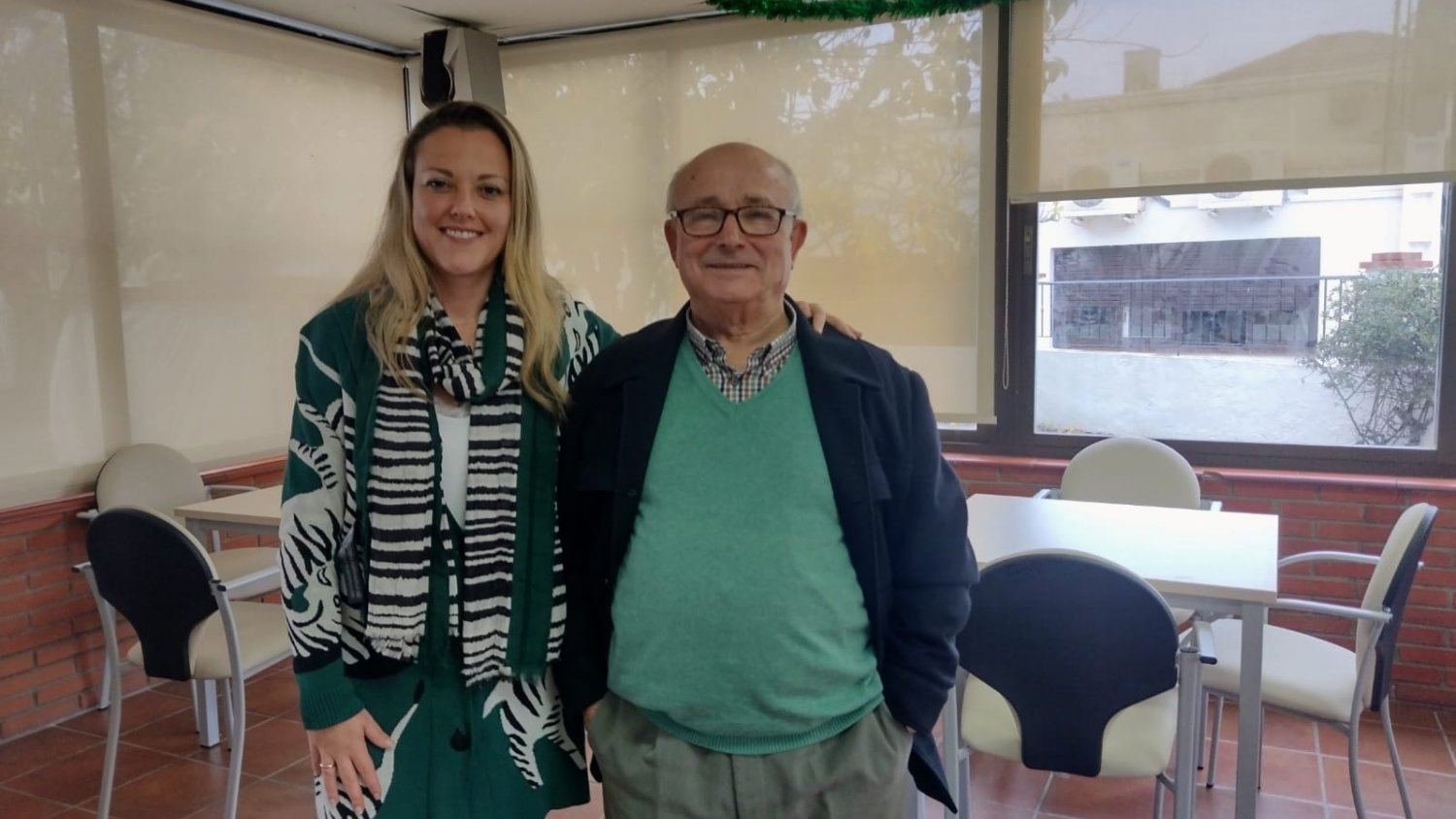 La Concejalía de Mayores renueva el mobiliario del Centro de Participación Activa de Torre de Benagalbón