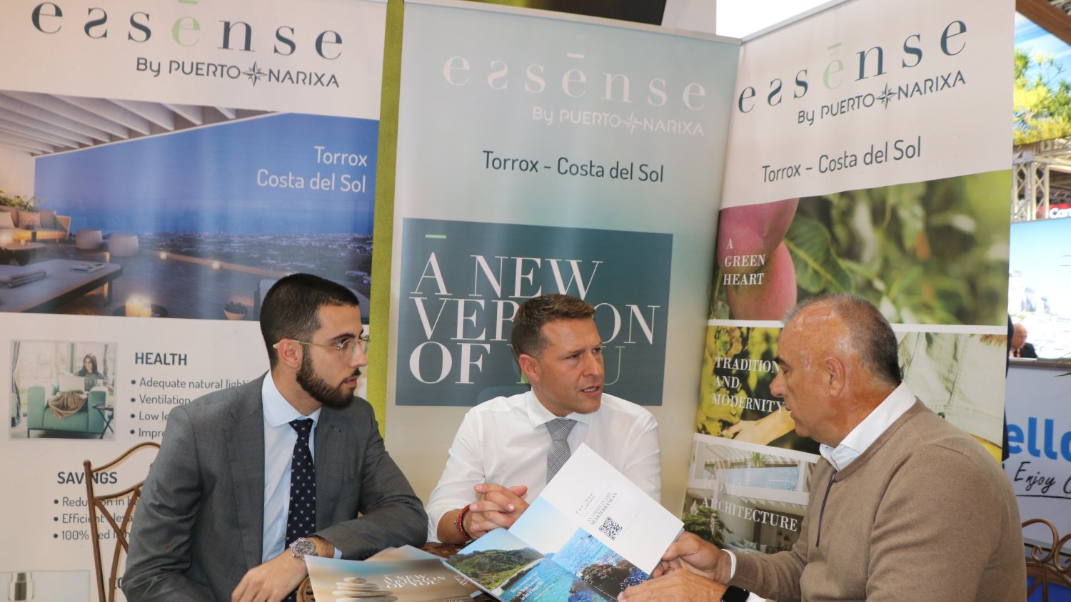 Presentado en Londres el proyecto de viviendas sostenibles que se construirá en Torrox