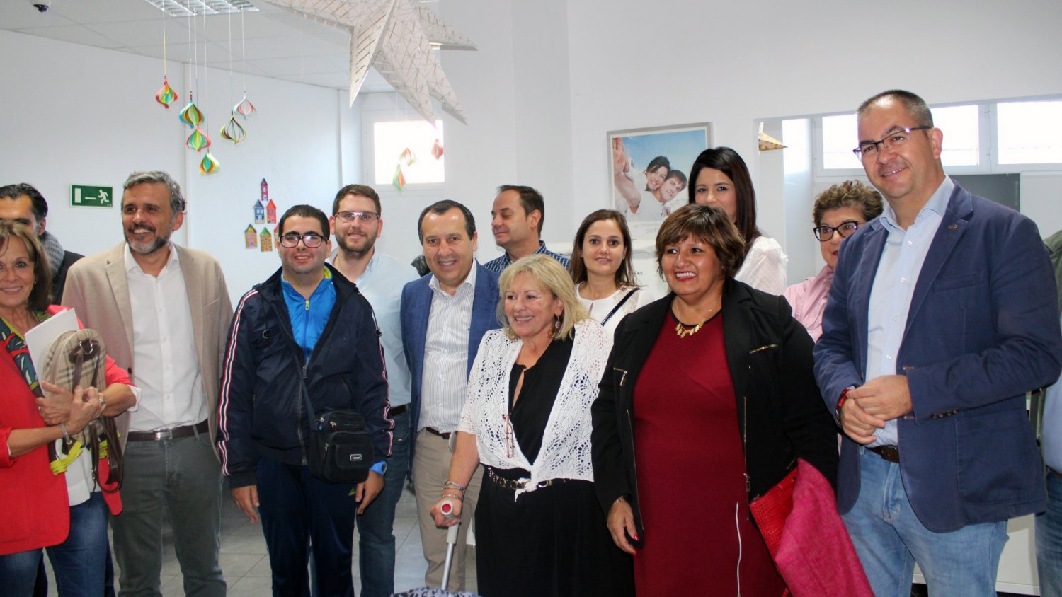 El PSOE se compromete a reducir un 75% las listas de esperas en dependencia