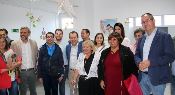 El PSOE se compromete a reducir un 75% las listas de esperas en dependencia