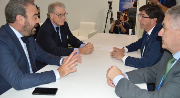 Juan Marín marca como objetivo que el turismo británico en Andalucía crezca un 2% en 2020