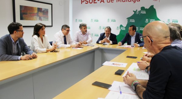 El PSOE pide el voto para seguir luchando contra las desigualdades junto a los sindicatos