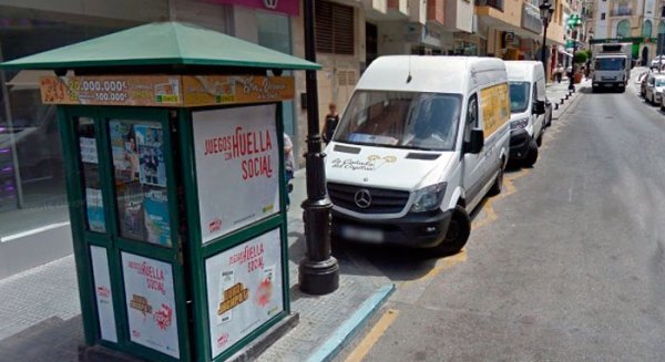 El Cupón Fin de Semana de la ONCE reparte 200.000 euros en el Paseo de La Farola de Málaga