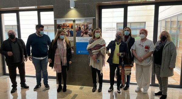 El Hospital de Antequera acoge la exposición “Recuérdame” para sensibilizar a la población