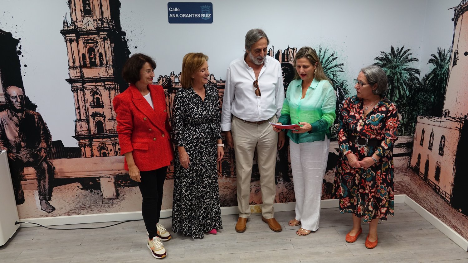 PSOE critica al Ayuntamiento por encargar un 