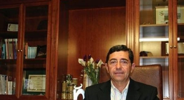 Fallece tras quedar atrapado por un tractor el propietario de Alsur, José Jiménez