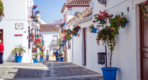Estepona adjudica la redacción del proyecto de remodelación de 11 calles