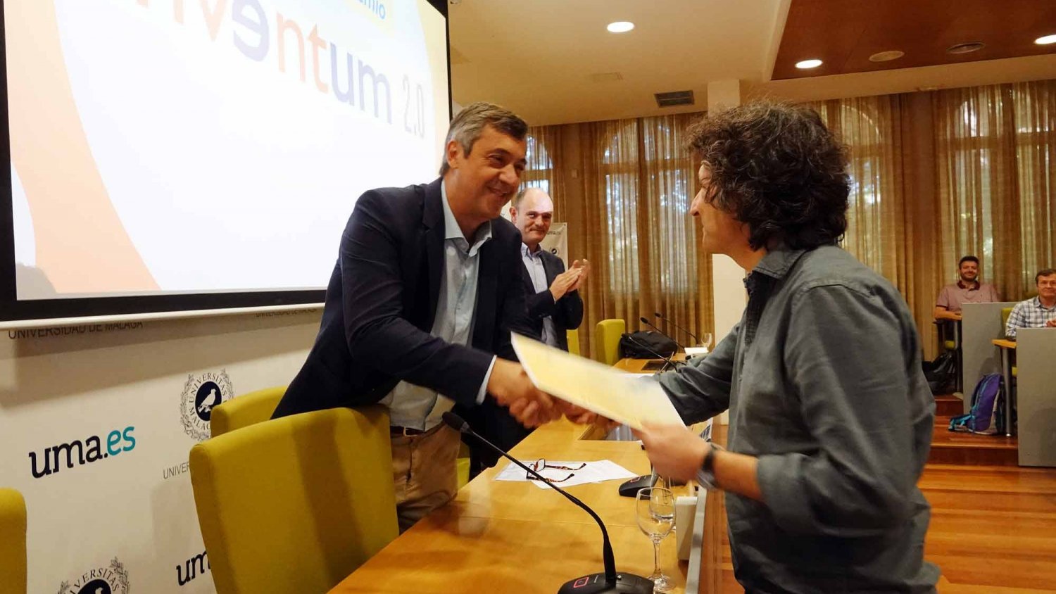 Un indicador del riesgo de recurrencia en cáncer de mama, premio 'Inventud 2.0' a la mejor patente de la UMA