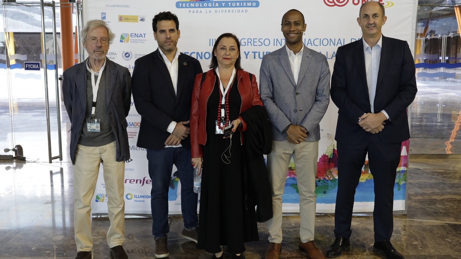 Uber, Cabify, Renfe y Alstom apuestan por una movilidad accesible y sostenible por todas las personas