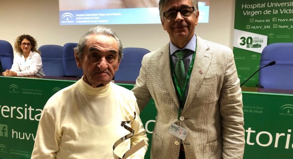 Más de cien voluntarios colaboran habitualmente en programas de apoyo a la atención
