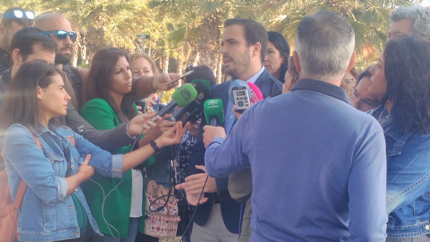 Garzón destaca la importancia de la crisis ecológica en su campaña