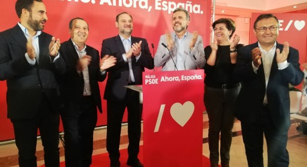Ábalos critica la 