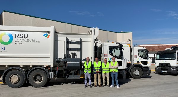 La Diputación invierte 1,9 millones de euros en 11 nuevos camiones para la recogida de basura