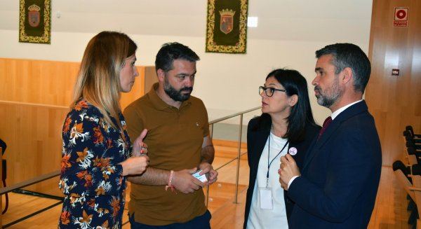El PSOE denuncia en el pleno de la Diputación el cierre del Centro de Día de Alzheimer