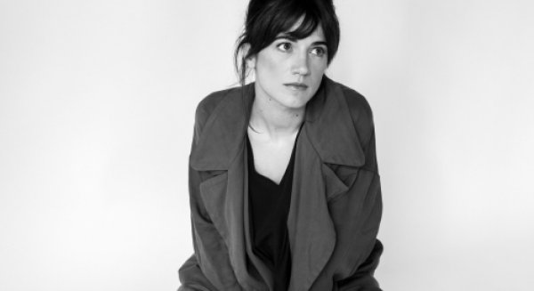 La cantante y compositora María Rodés lleva su música al MVA el 24 de octubre