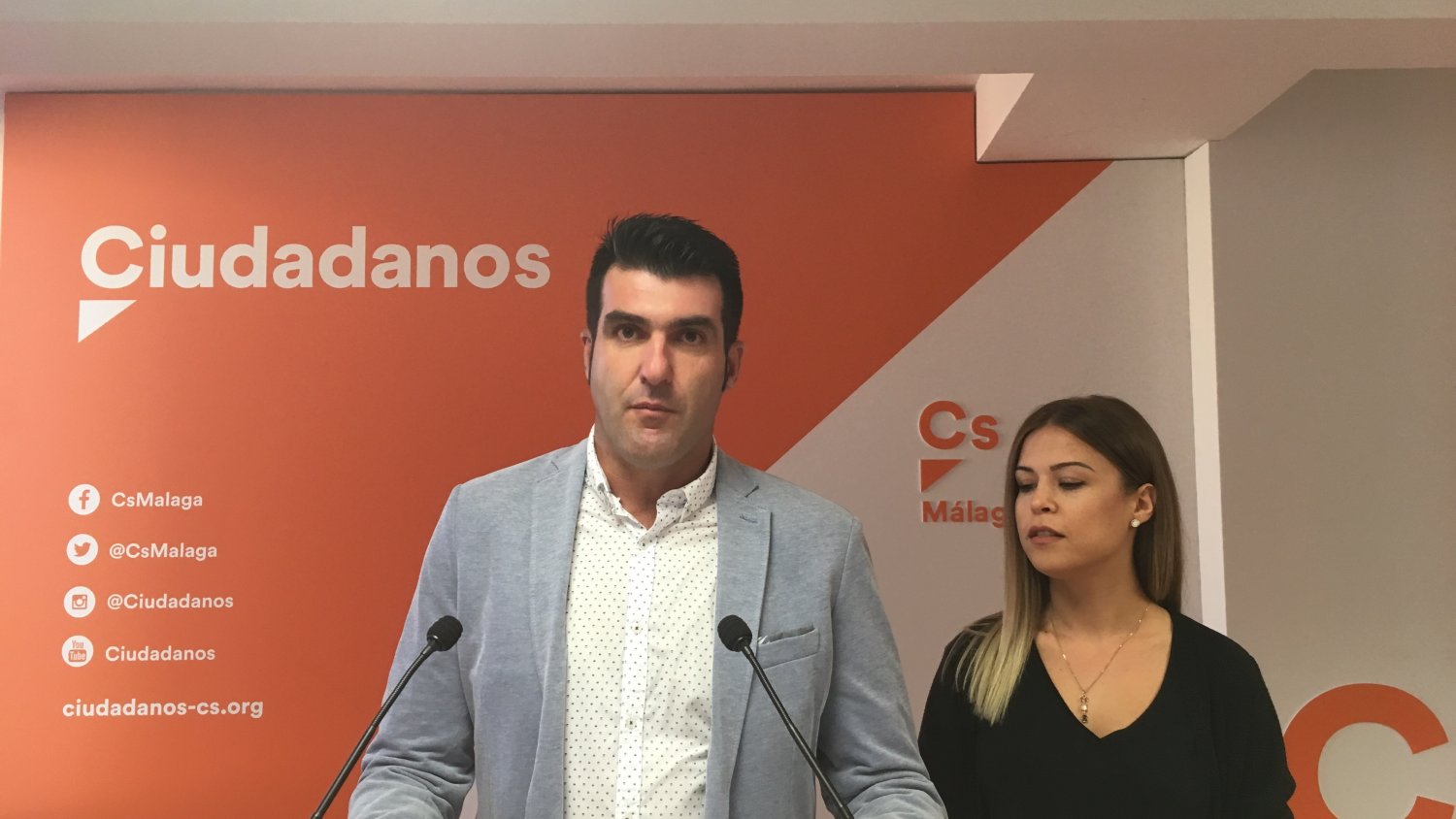 El alcalde de Guaro denuncia un déficit socialista de 8 millones de euros