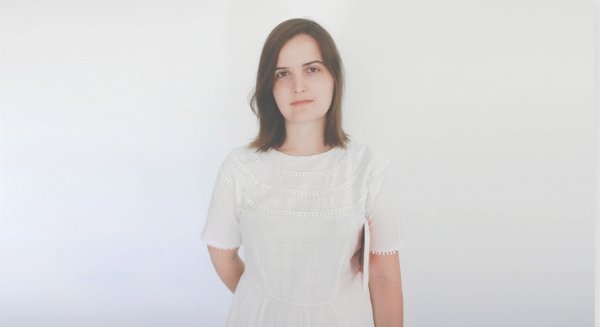 La narradora Gabriela Ybarra inaugurará mañana la nueva temporada del ciclo 'Un café cargado de lecturas'