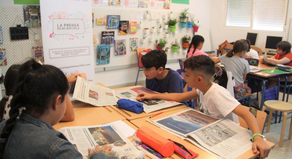 La Asociación de la Prensa de Málaga acerca el periodismo a las aulas de Primaria
