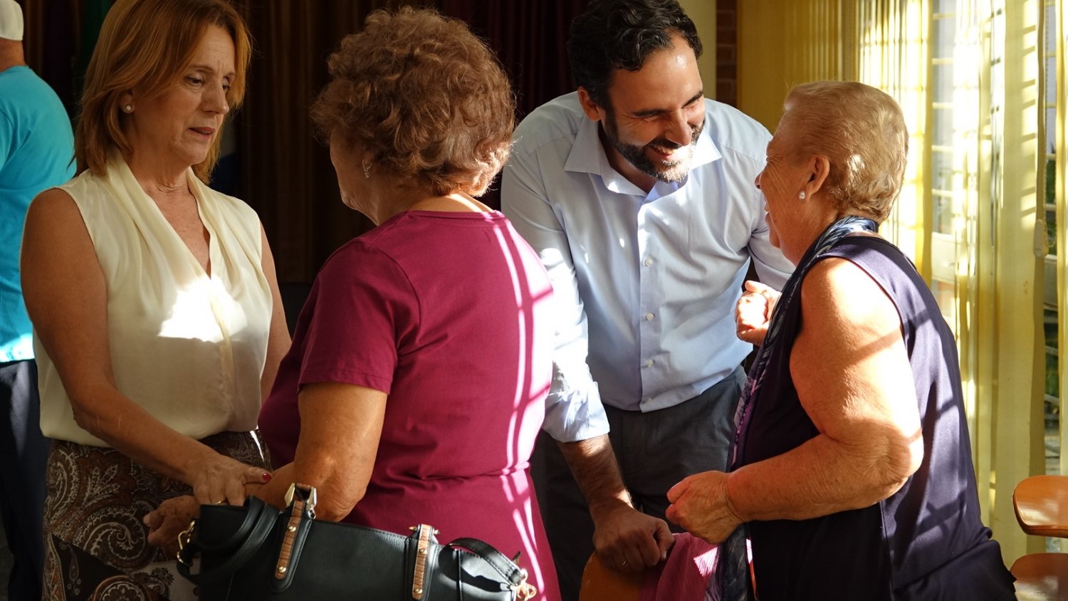 El PSOE pide un estudio urgente de los centros sociales con problemas de humedades