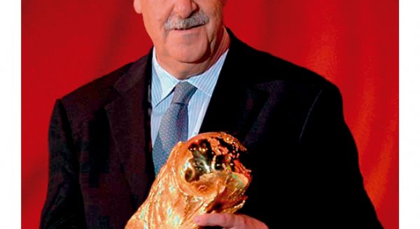 Estepona acoge en Navidad una edición especial  del Campus de Fútbol de Vicente del Bosque