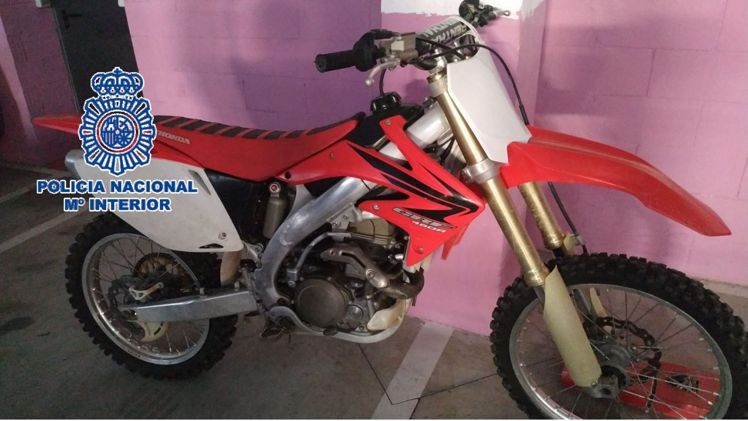 Detienen a cuatro personas por robos en dos naves y recuperan efectos por valor de 20.000 euros