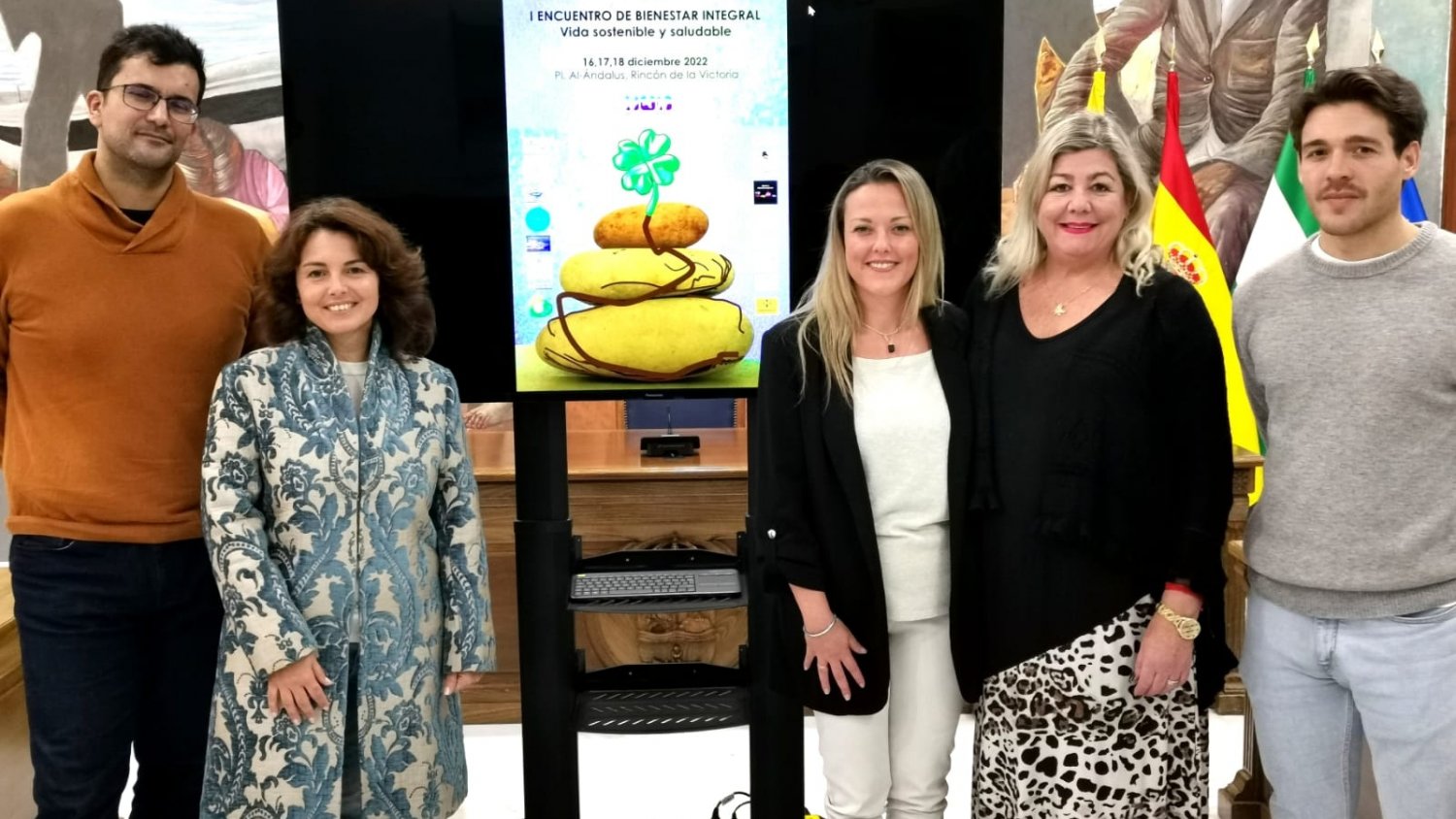 Rincón  de la Victoria organiza el I Encuentro de Bienestar Integral en la Plaza Al-Ándalus
