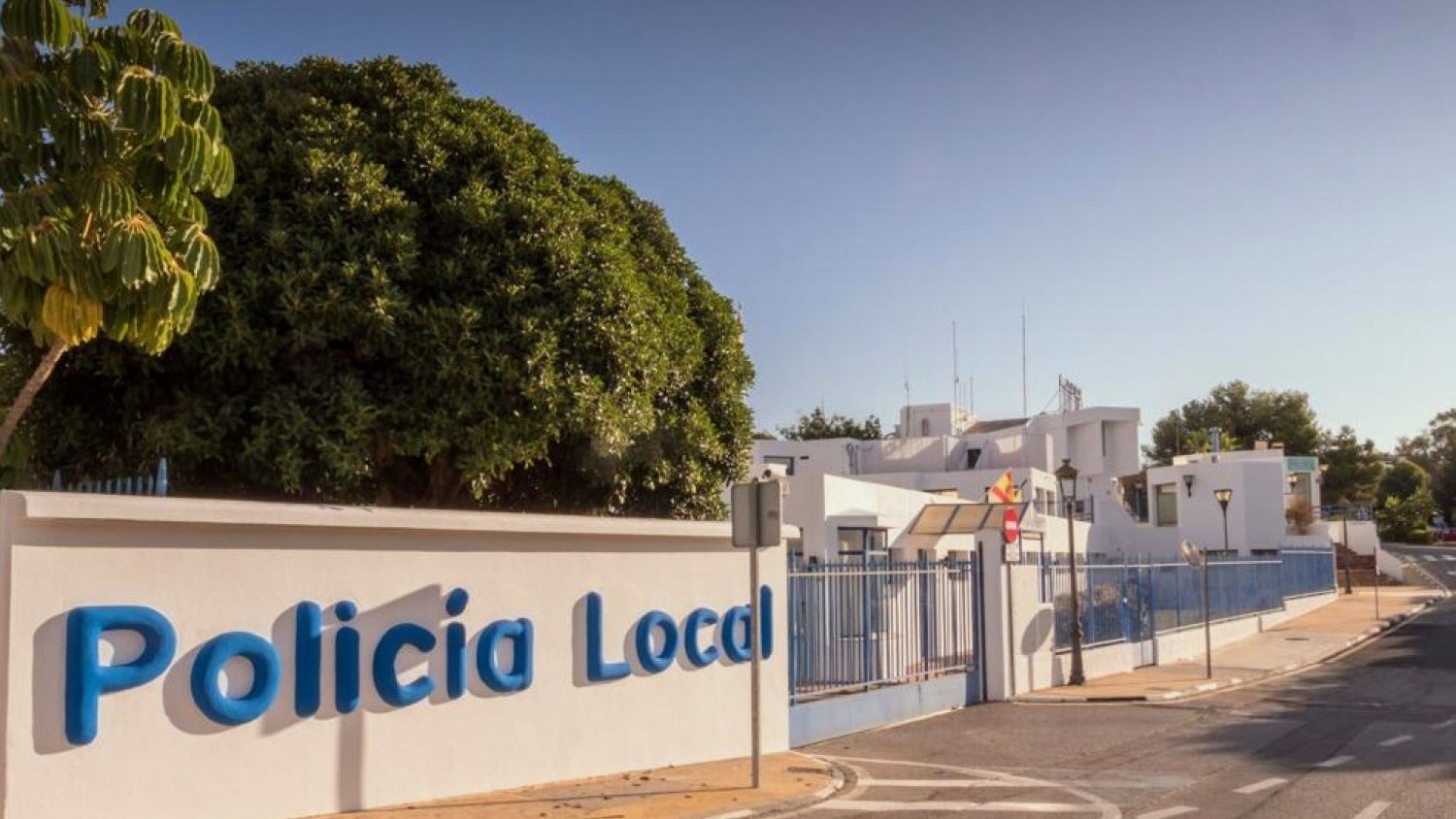 El Ayuntamiento de Estepona dota a la plantilla de Policía Local con una inversión de 600.000 euros