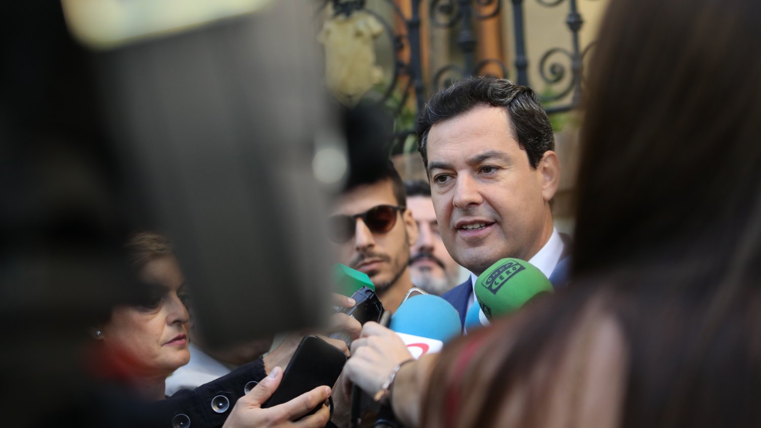 Moreno exige a Sánchez una reunión para trabajar conjuntamente ante los aranceles de EE.UU
