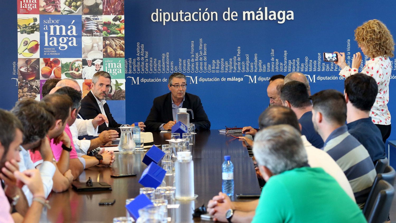 Salado se compromete a impulsar acciones promocionales para incentivar las ventas del sector cárnico