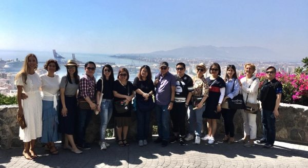 Agentes de viaje de Singapur especializados en turismo de lujo conocen la oferta de la Costa del Sol