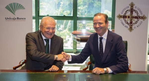 Unicaja Banco reafirma su respaldo a la Agrupación de Cofradías con el apoyo a la conmemoración de su centenario
