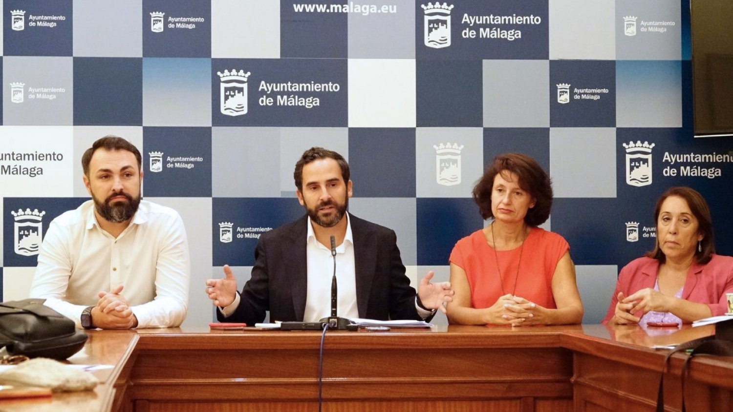 El PSOE pide proteger Arraijanal del caos generado por Al Thani