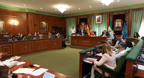 La Corporación Marbellí aprueba solicitar a la Junta que se le conceda la Medalla de Andalucía a Pablo Ráez