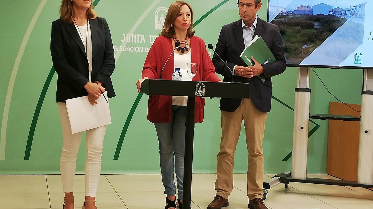 La Junta destaca la regularización de viviendas como una de las medidas para luchar contra la despoblación del interior