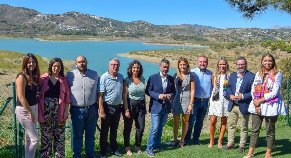 El PSOE reclama a la Diputación que finalice el Plan Estratégico de la Costa del Sol Axarquía
