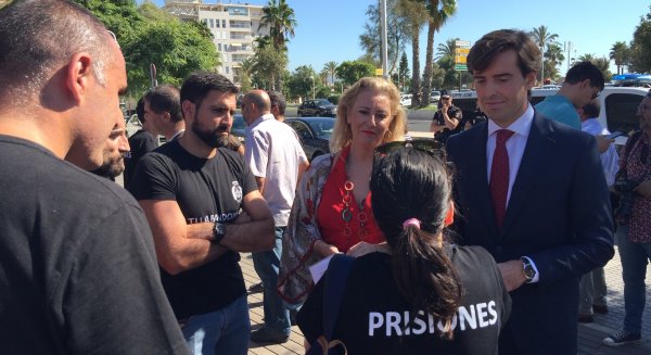 El PP trabajará para que los funcionarios de prisiones sean reconocidos como agentes de la autoridad