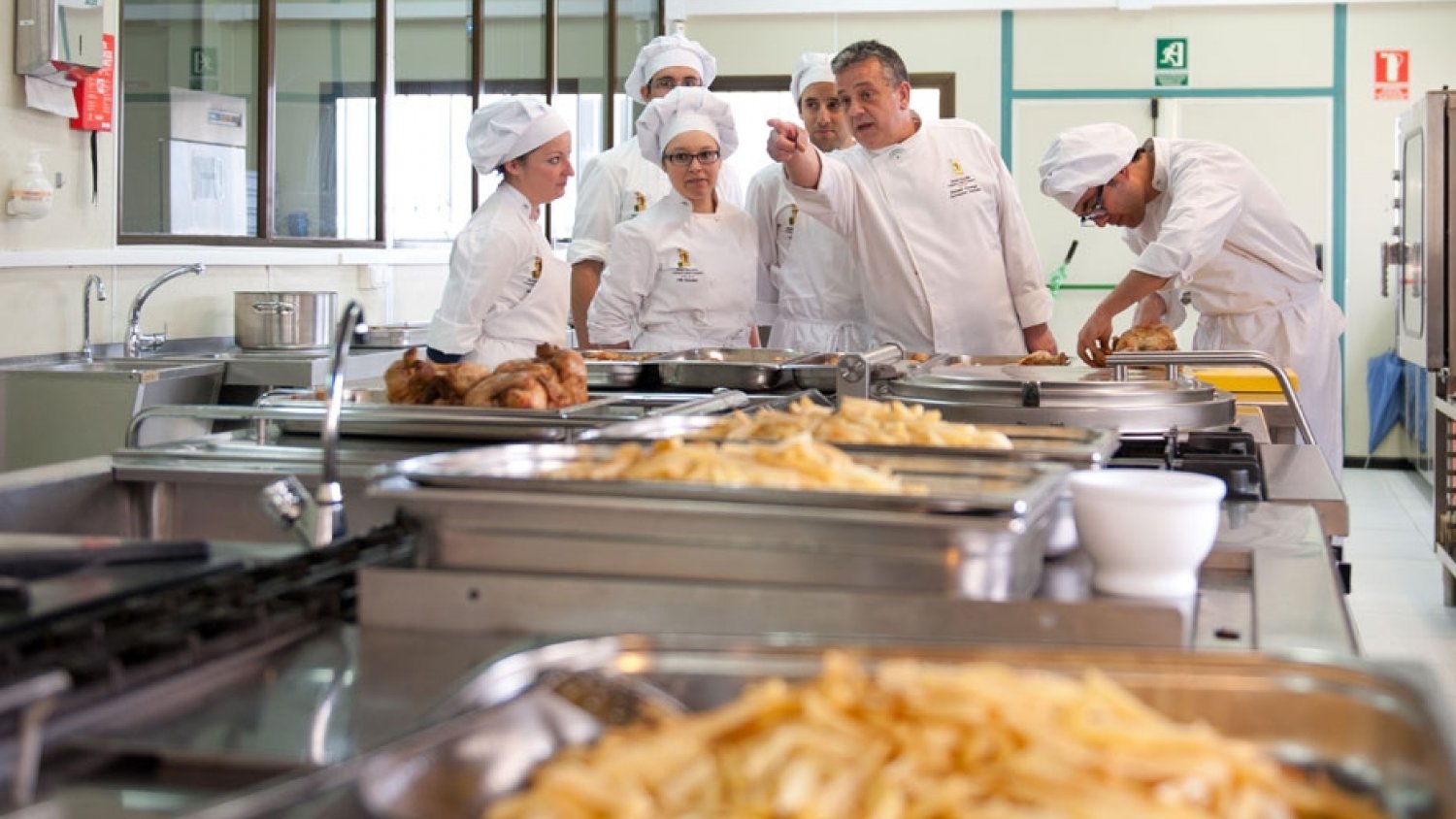 La Cónsula y La Fonda abrirán sus aulas restaurantes tres días a la semana desde noviembre