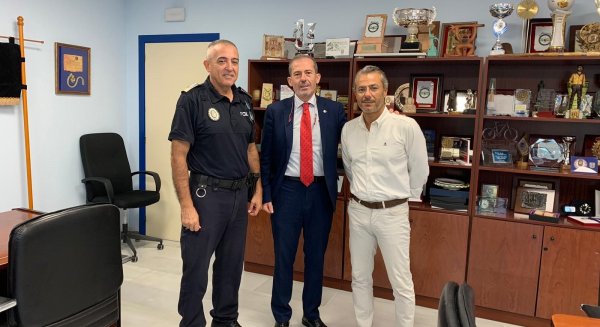 El Colegio de Abogados de Málaga y la Policía Local de Marbella colaborarán en materia de formación