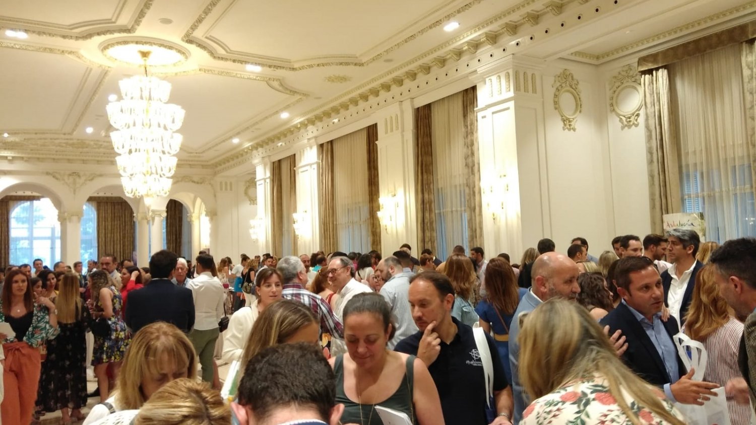 La Costa del Sol muestra su oferta turística a agencias de viajes de Galicia y Portugal
