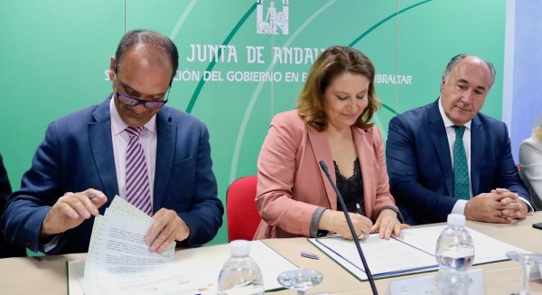 Agricultura firma un convenio con la empresa Ocean Cleaner Technology para estudiar el alga asiática