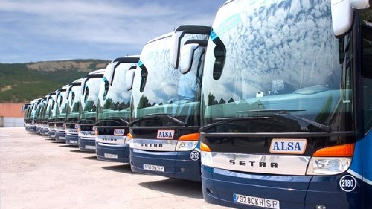 Antequera acuerda con ALSA un bono especial de autobús para los estudiantes de Universidad o FP que vengan a Málaga