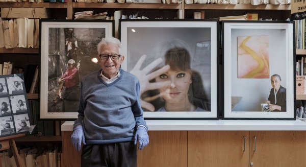 El CAF y la Filmoteca proyectan ‘Bajo el fuego’, el documental sobre la vida del fotógrafo soldado Tony Vaccaro